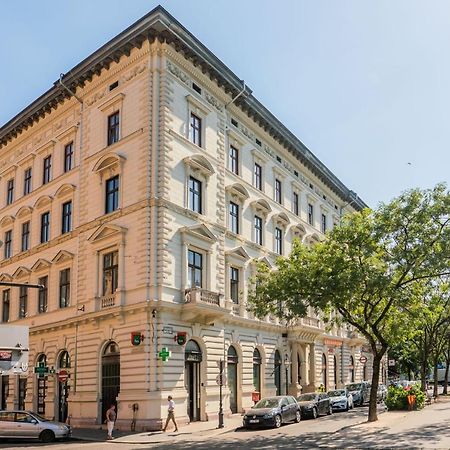 Oktogon City Apartment Budapest Eksteriør billede